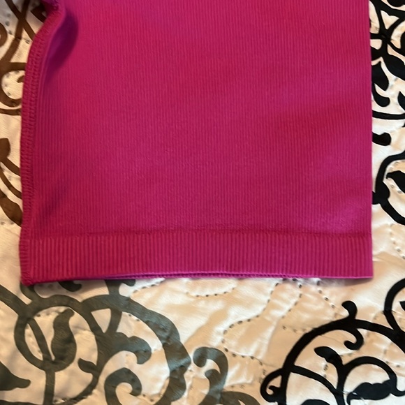 Calvin Klein Performance Ribbed Shorts - Picture 8 of 9